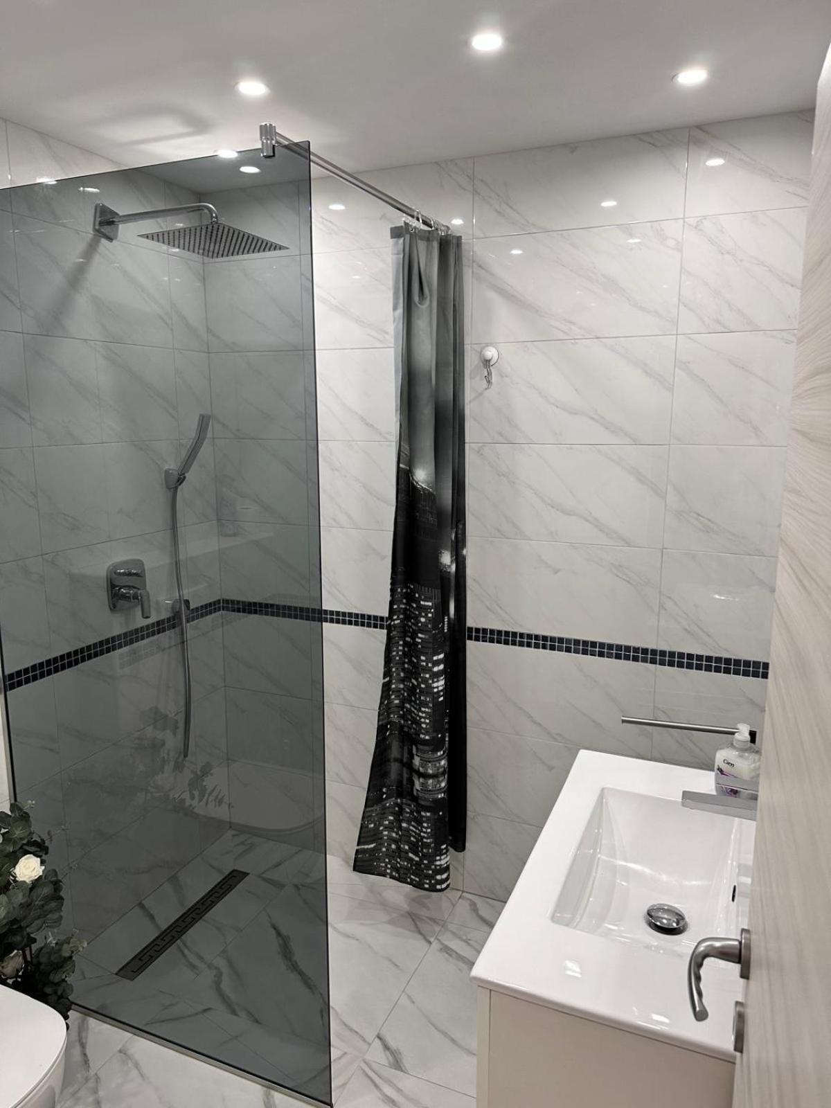 Apartmani Djurda كرك المظهر الخارجي الصورة